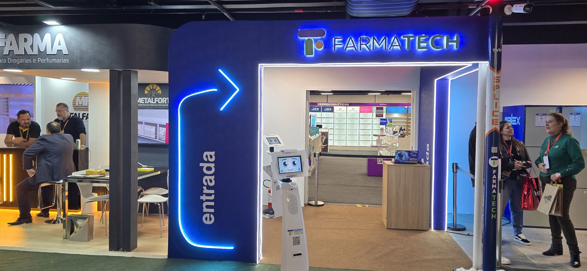 Curadoria de Prof. Dra Regiane Relva do Stand Farmatech da Abrafarma 